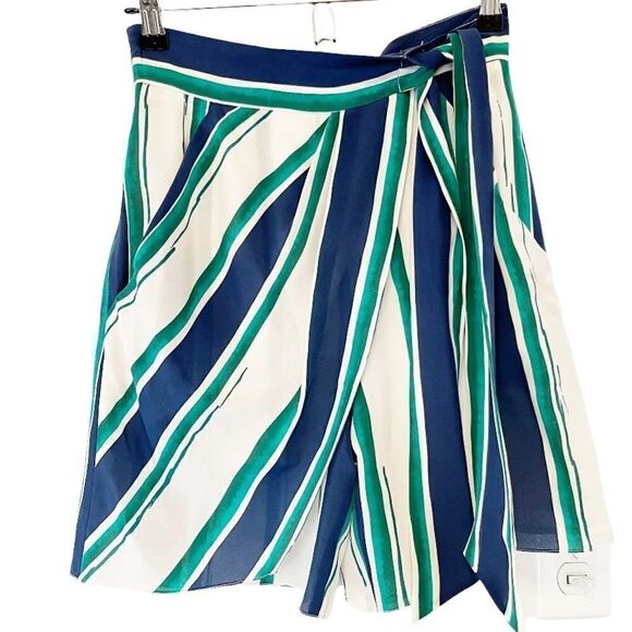 Chloe Silk stripe shorts in size 34 made in France - Picture 4 of 15